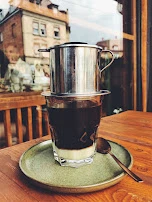 Vietnamesischer Filterkaffee Mit Süsser Kondensmilch
